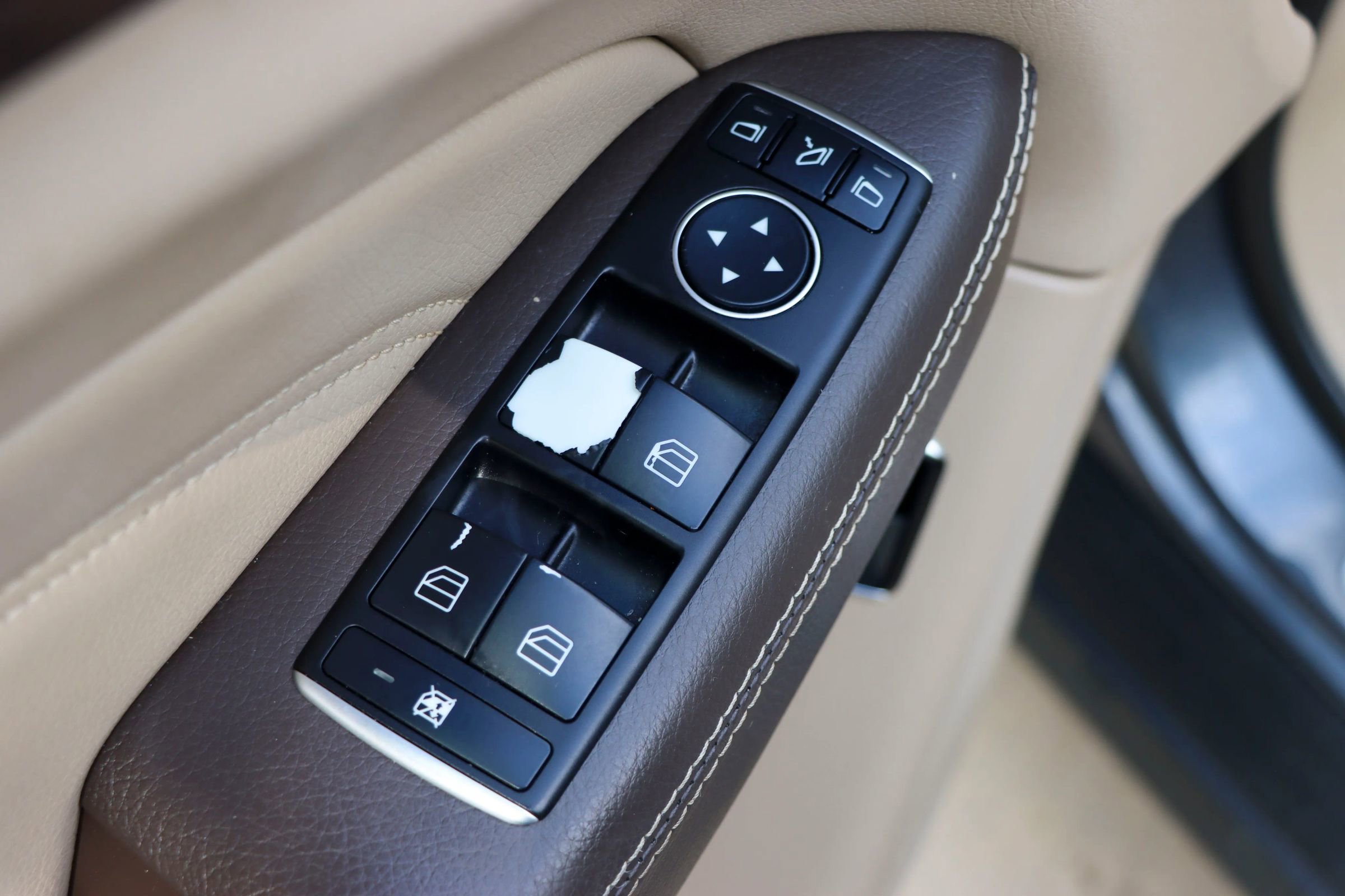 Used 2015 Mercedes-Benz ML 350 2WD w/ Premium 1 Package image 14