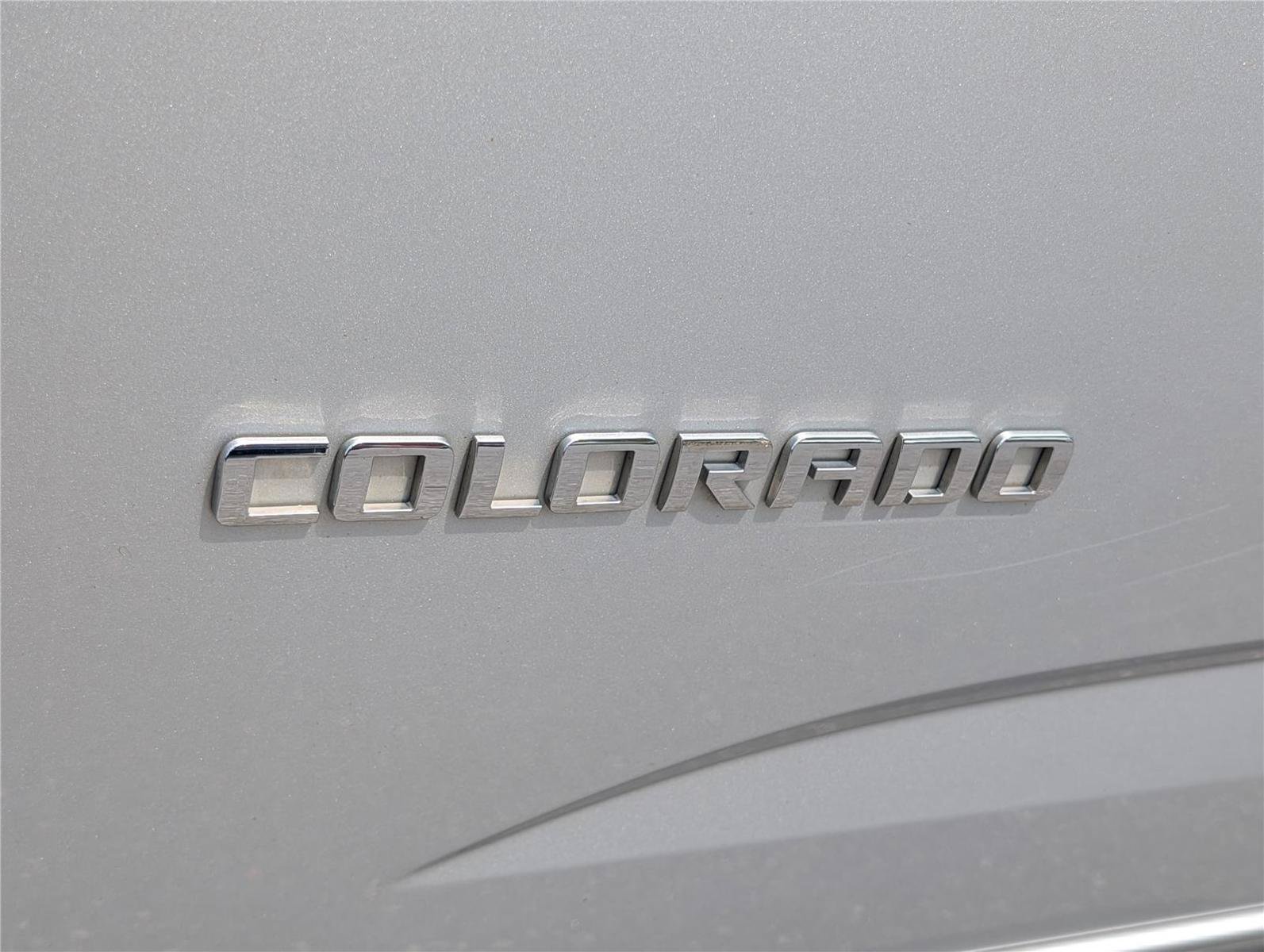 Used 2020 Chevrolet Colorado LT RWD image 9