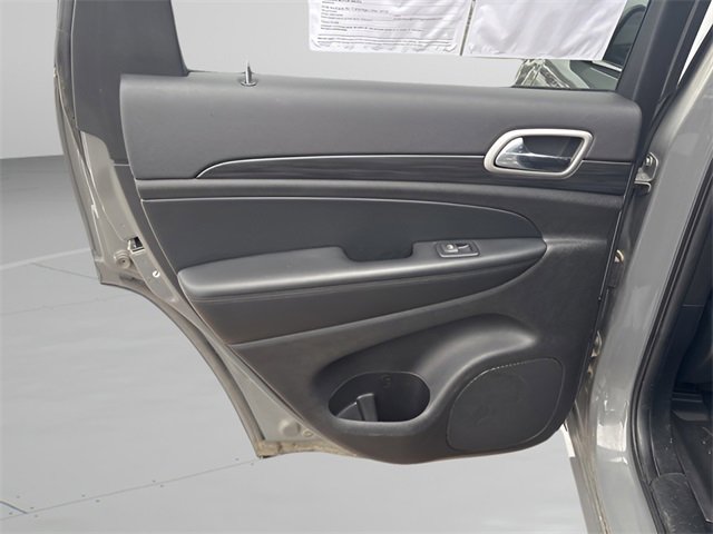 Used 2020 Jeep Grand Cherokee Altitude image 19