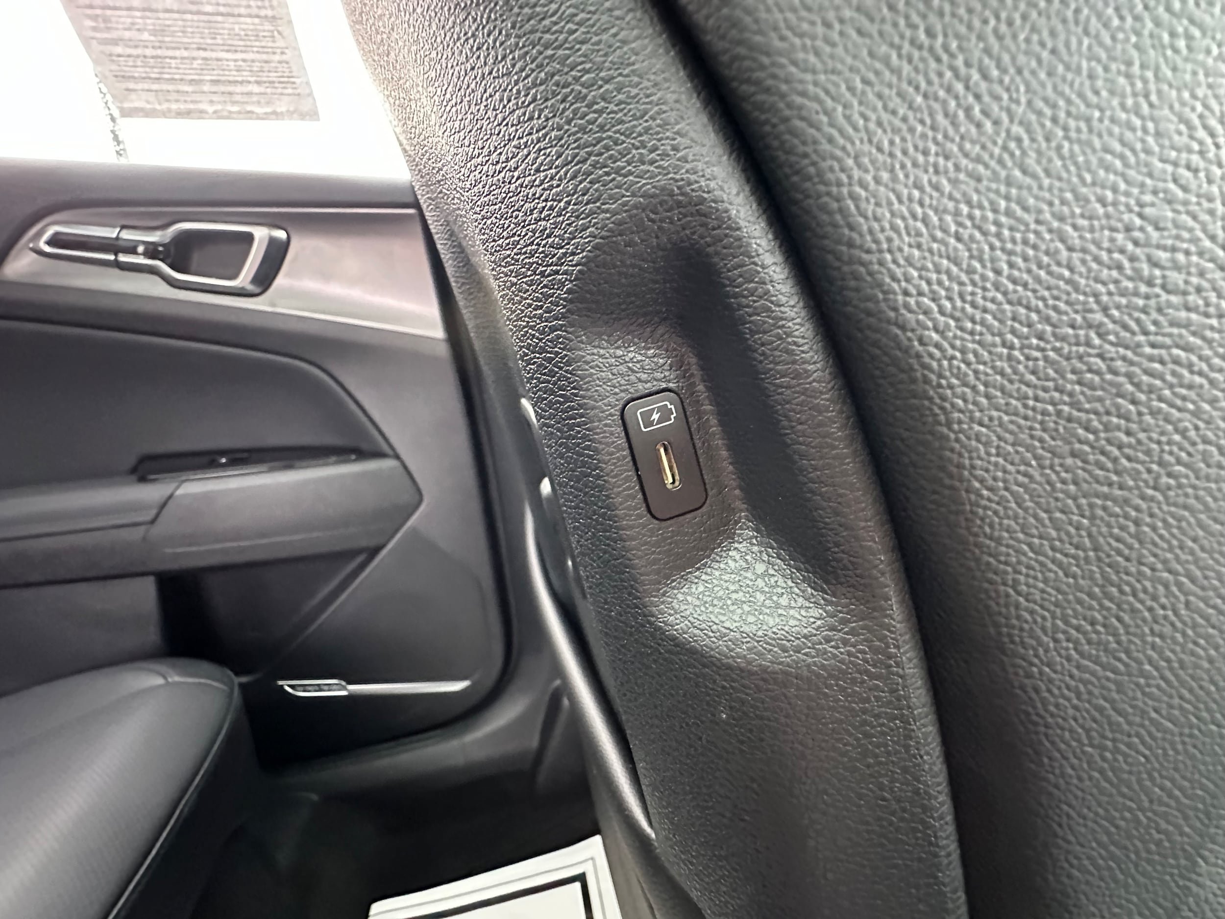 Used 2024 Kia Sportage SX Prestige AWD/4WD image 16