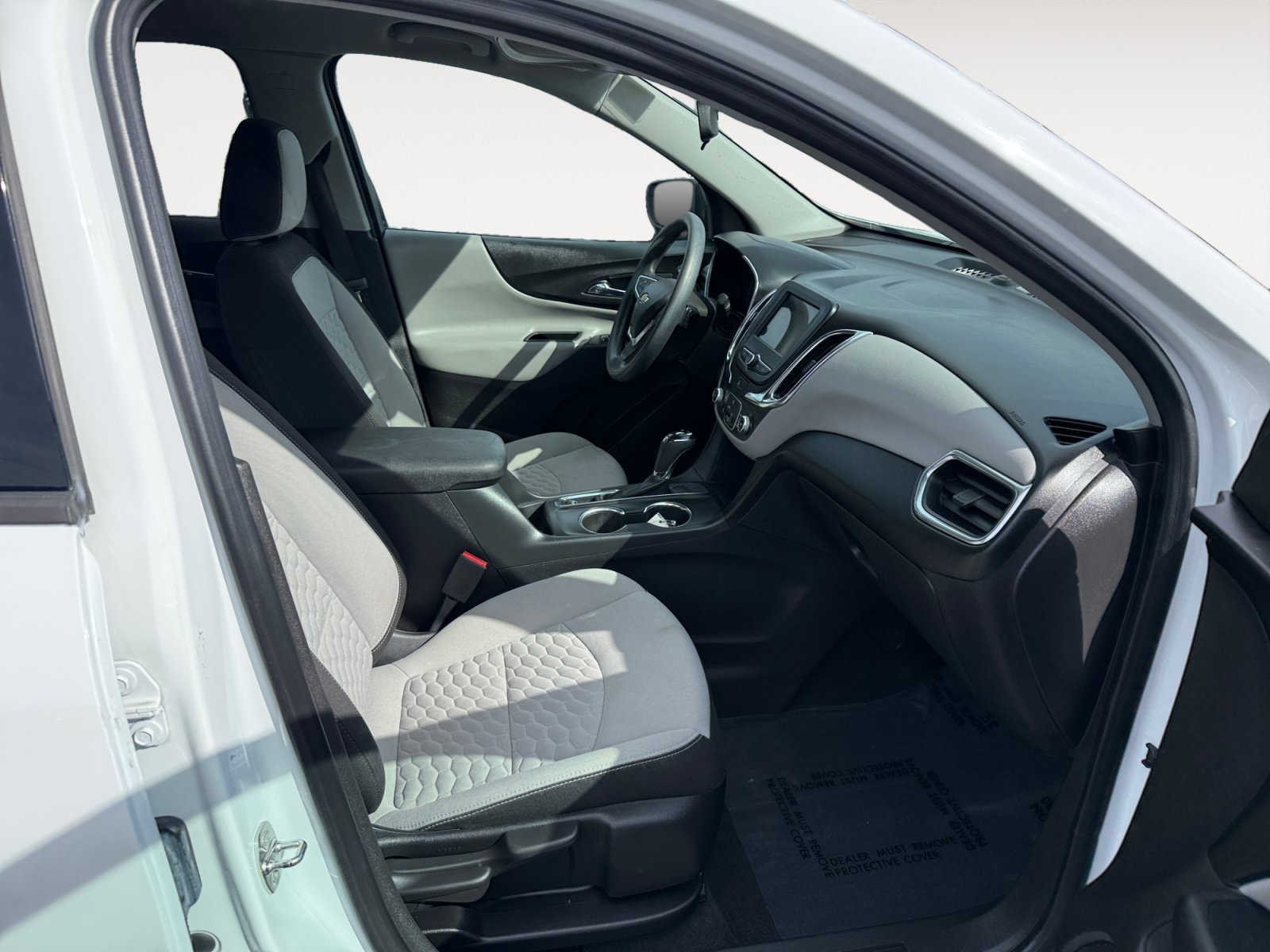 Used 2019 Chevrolet Equinox LS w/ LS Convenience Package FWD image 19