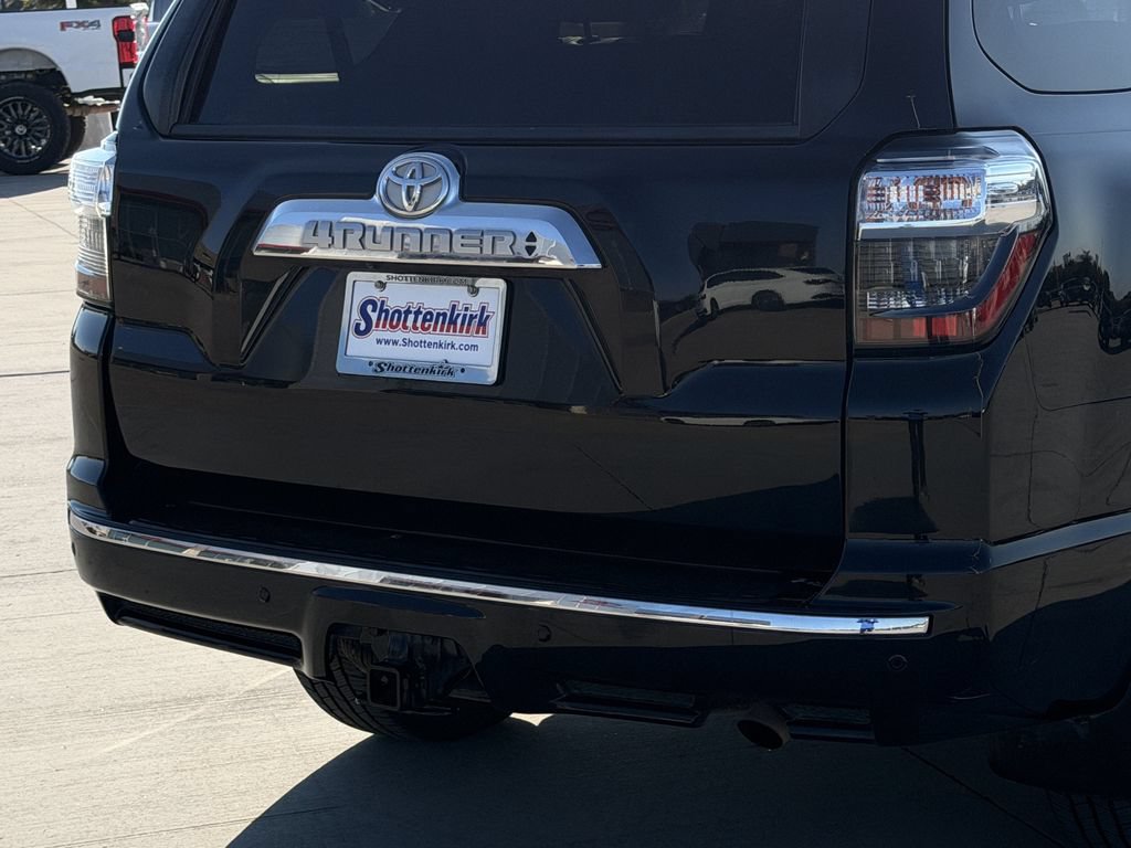 Used 2019 Toyota 4Runner Limited RWD image 6