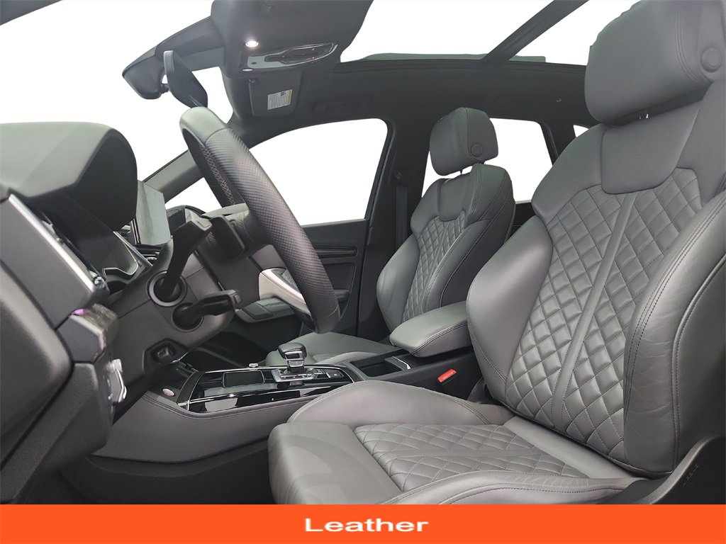 Used 2021 Audi SQ5 Prestige w/ Prestige Package image 11