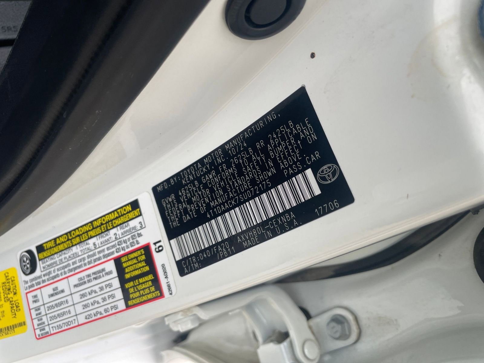 Used 2025 Toyota Camry LE image 29