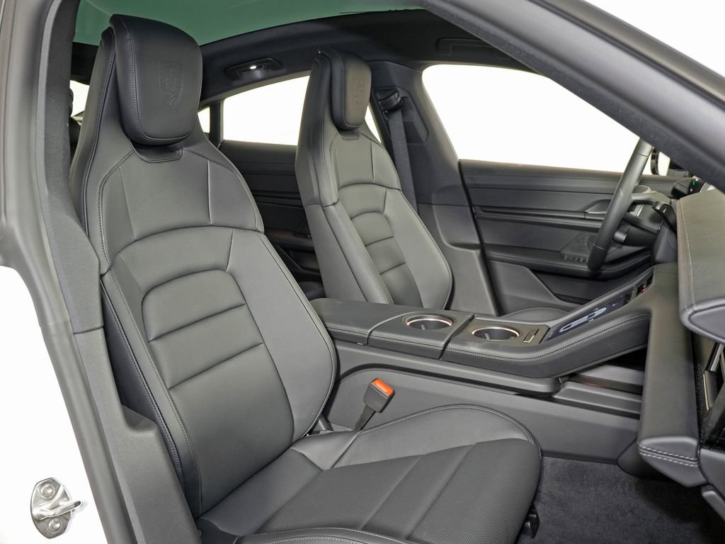 New 2026 Porsche Taycan AWD/4WD image 40