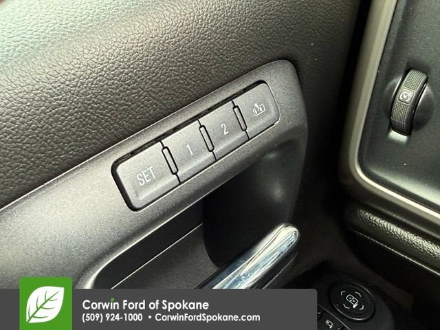 Used 2015 GMC Sierra 3500 Denali AWD/4WD image 21