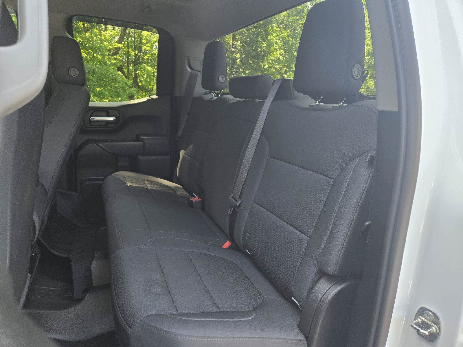 Used 2019 Chevrolet Silverado 1500 Custom Trail Boss w/ Custom Convenience Package AWD/4WD image 24