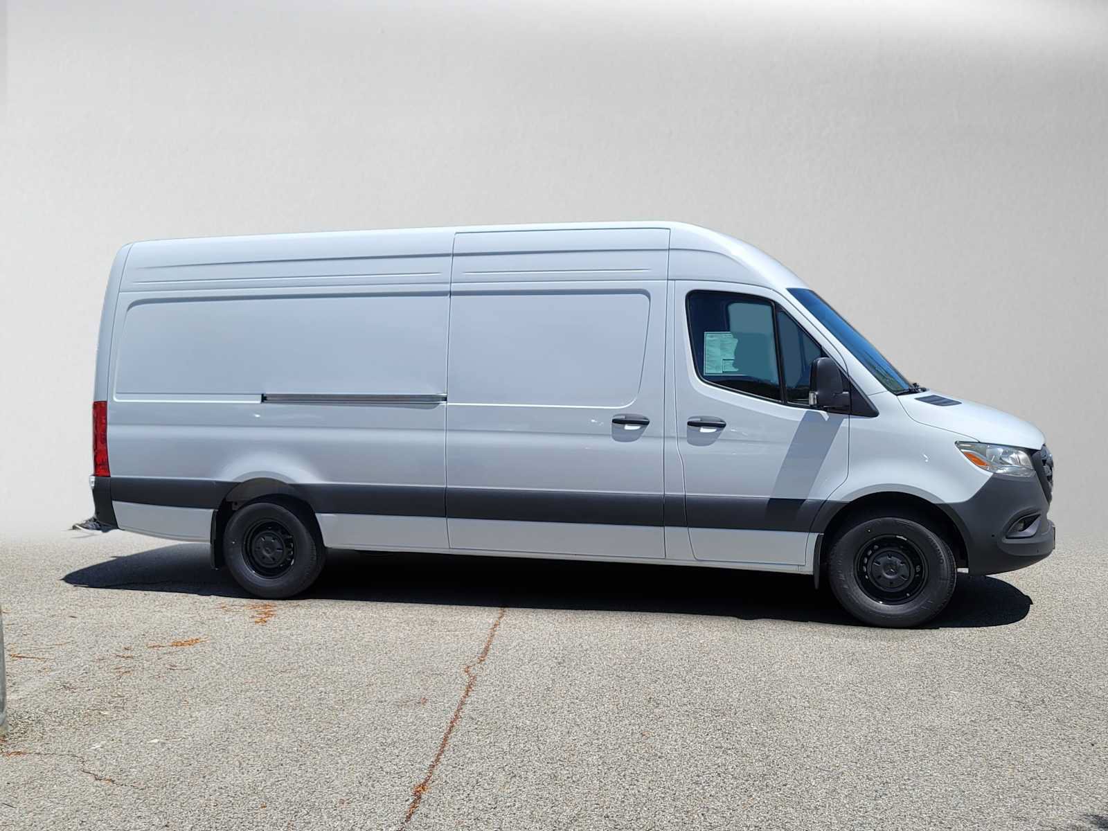 New 2026 Mercedes-Benz Sprinter 2500 image 2