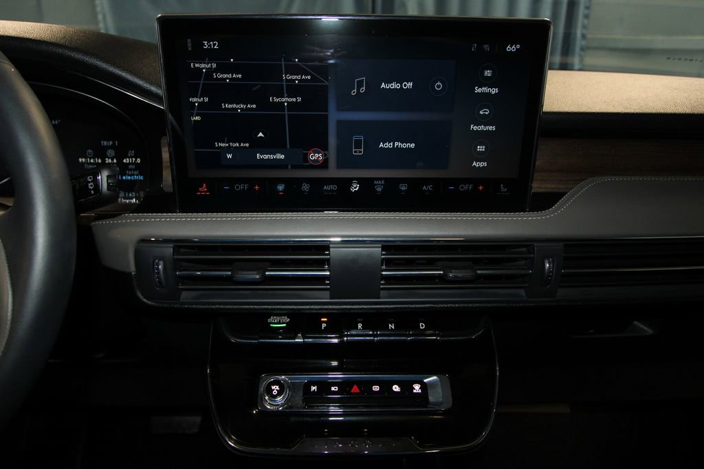 Used 2024 Lincoln Corsair Grand Touring w/ Equipment Group 301A image 16