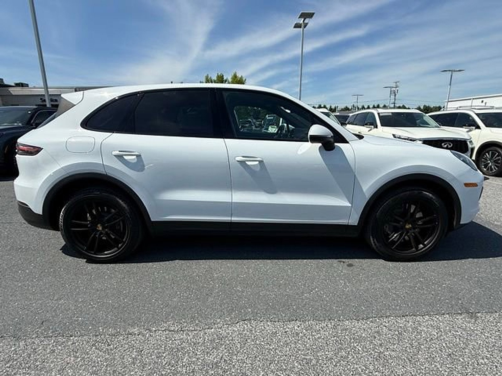 Used 2021 Porsche Cayenne AWD/4WD image 15
