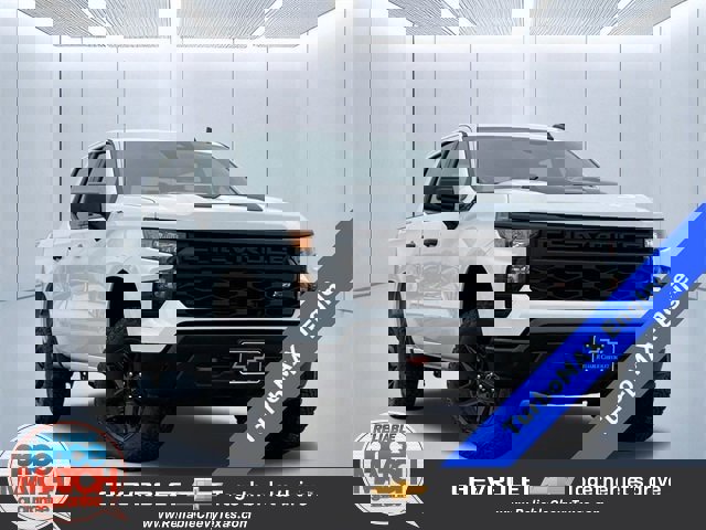 New 2026 Chevrolet Silverado 1500 Custom Trail Boss w/ LPO, Dark Essentials Package