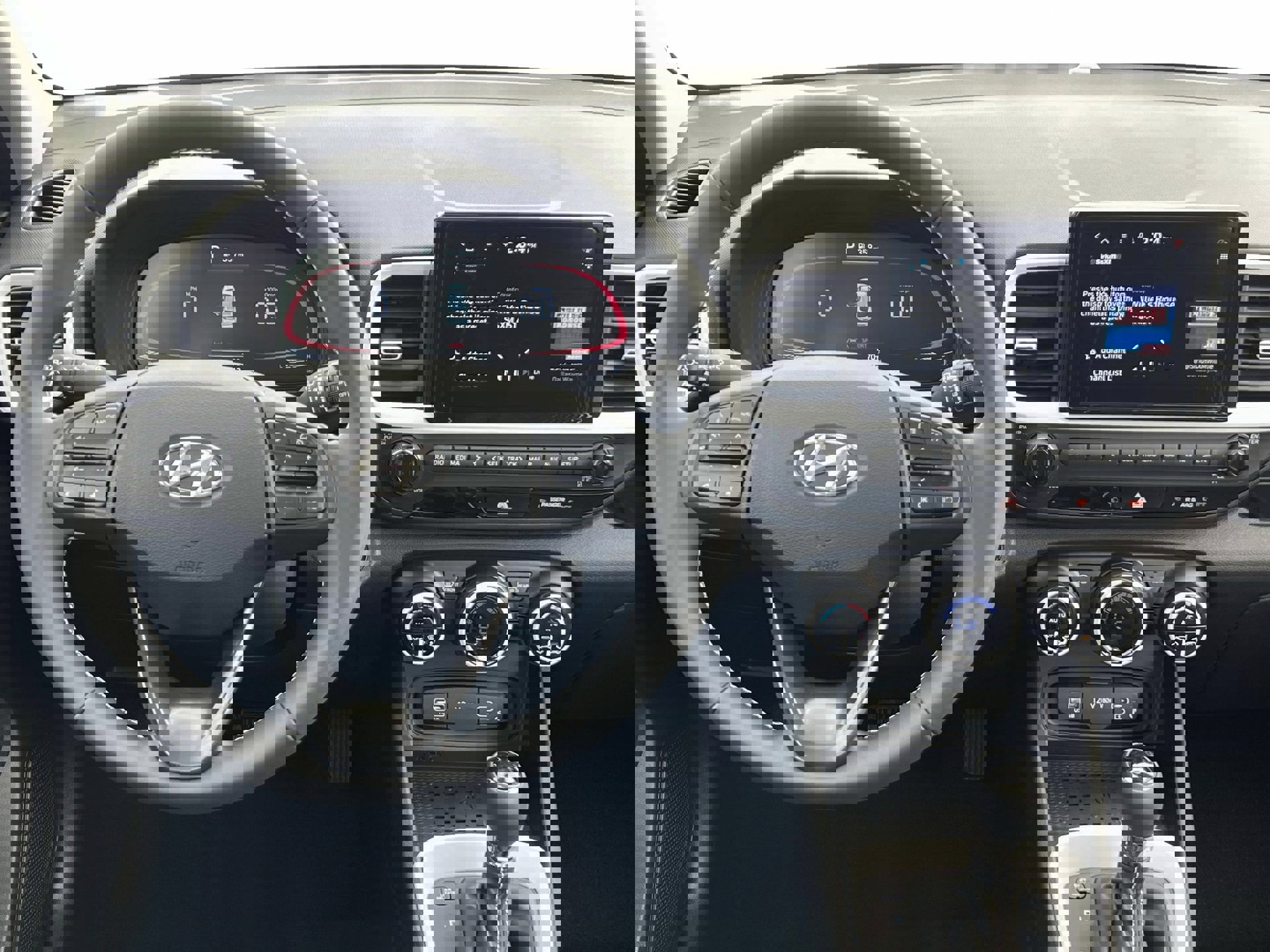 New 2025 Hyundai Venue Limited image 17