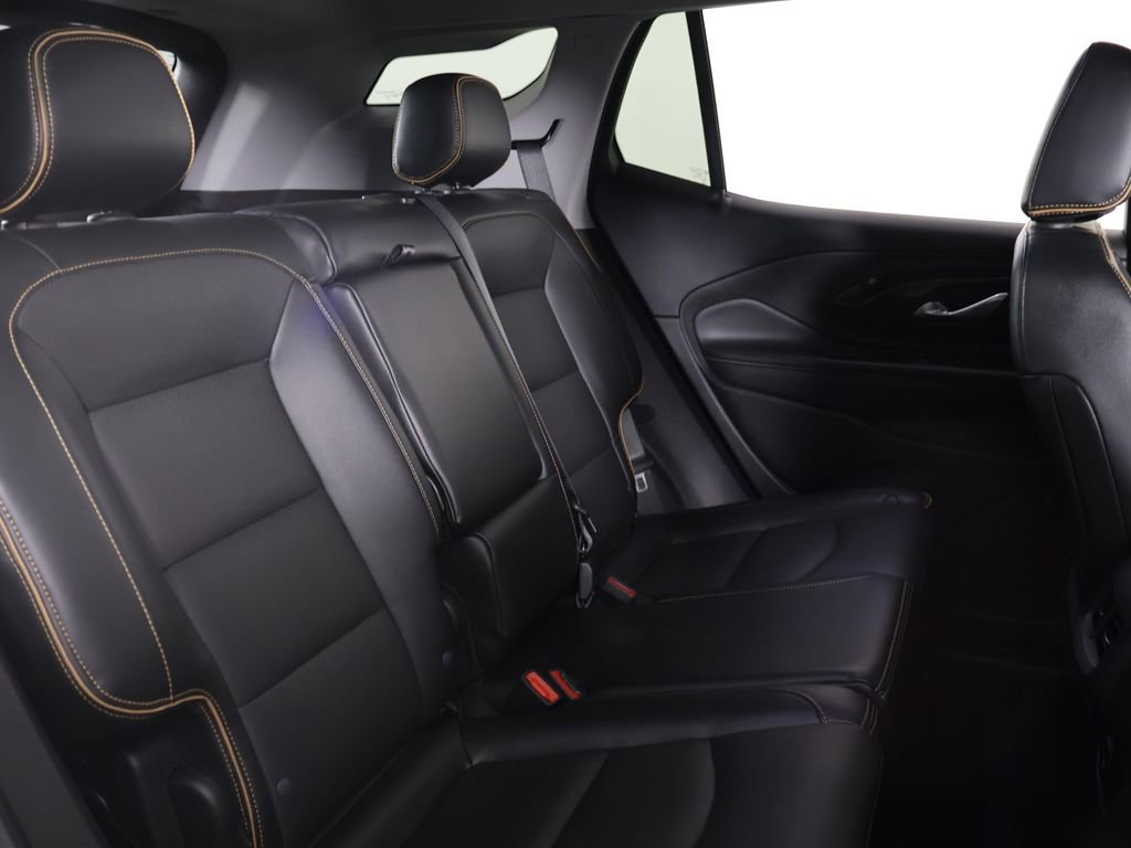 Used 2023 GMC Terrain AT4 AWD/4WD image 33