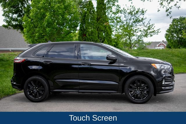 Used 2024 Ford Edge ST-Line w/ Class II Trailer Tow Package AWD/4WD image 4