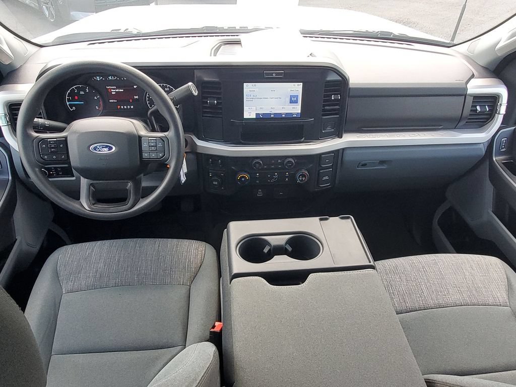 Used 2025 Ford F250 XLT AWD/4WD image 25