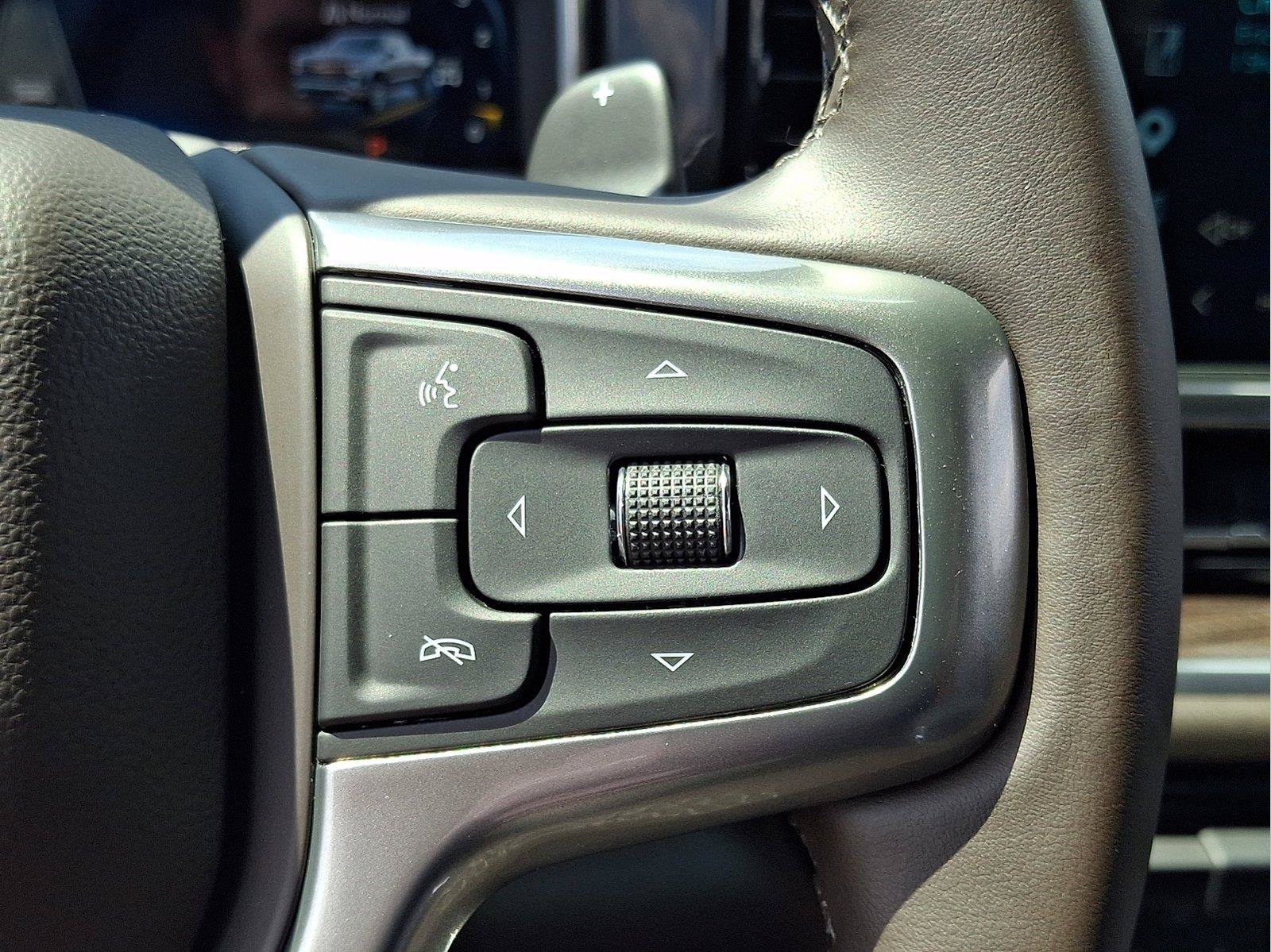 Used 2025 Chevrolet Silverado 1500 RST AWD/4WD image 21