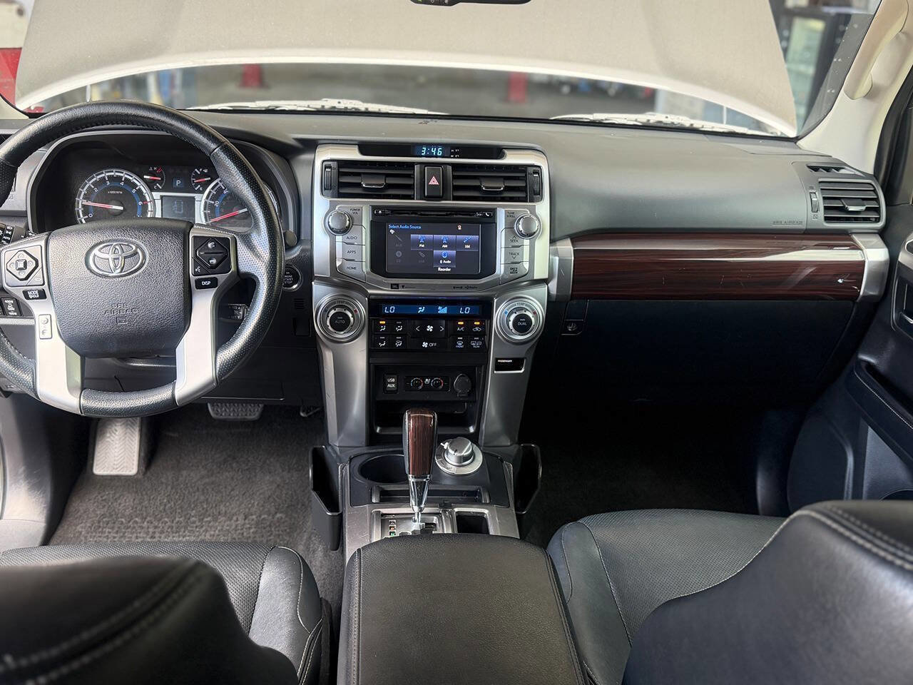 Used 2018 Toyota 4Runner Limited AWD/4WD image 41