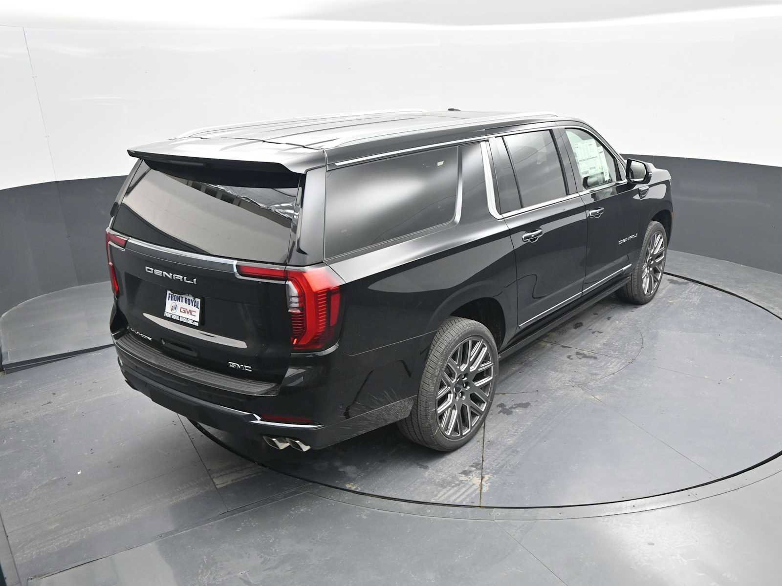 New 2026 GMC Yukon XL Denali Ultimate image 15