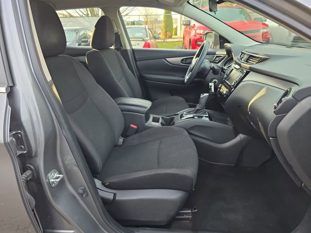 Used 2021 Nissan Rogue Sport S image 10