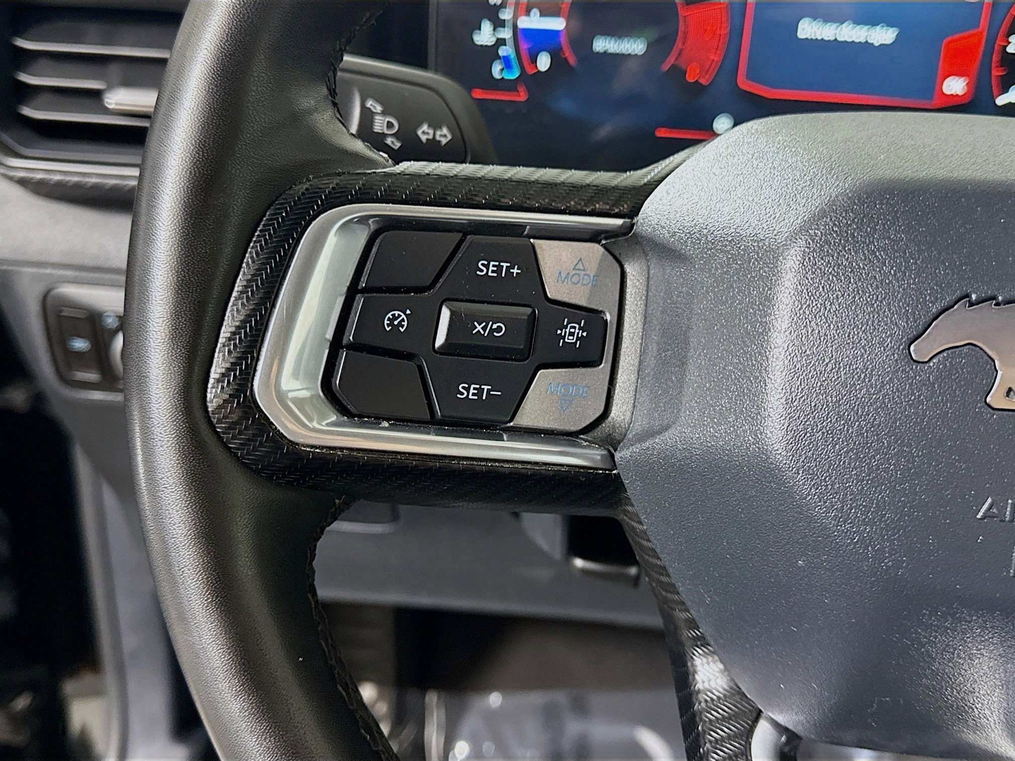 Used 2024 Ford Mustang Convertible image 14