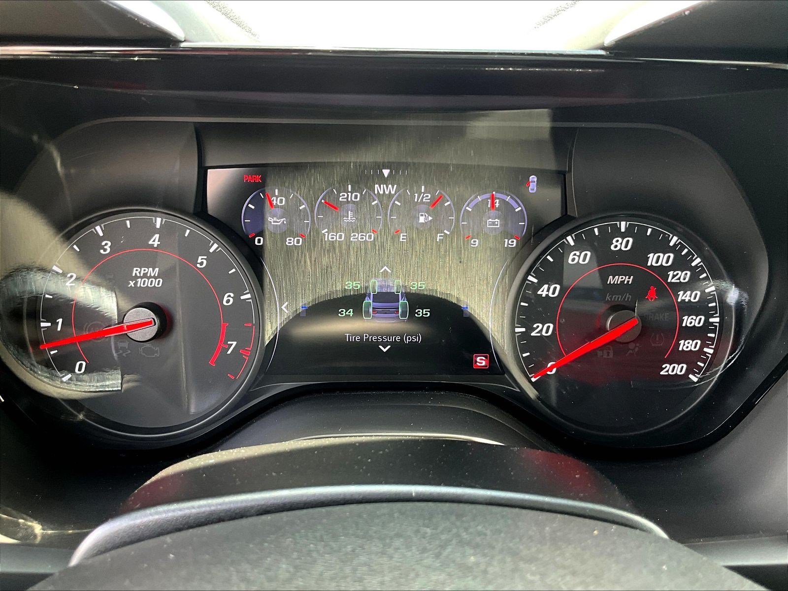Used 2019 Chevrolet Camaro SS RWD image 11