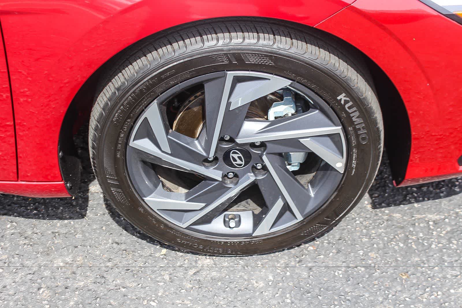 Certified 2025 Hyundai Elantra Sport w/ Cargo Package FWD image 12
