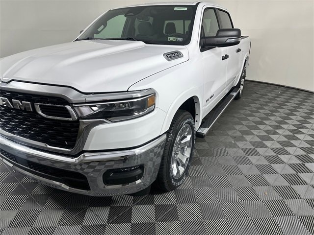 New 2026 RAM 1500 4x4 Crew Cab image 2