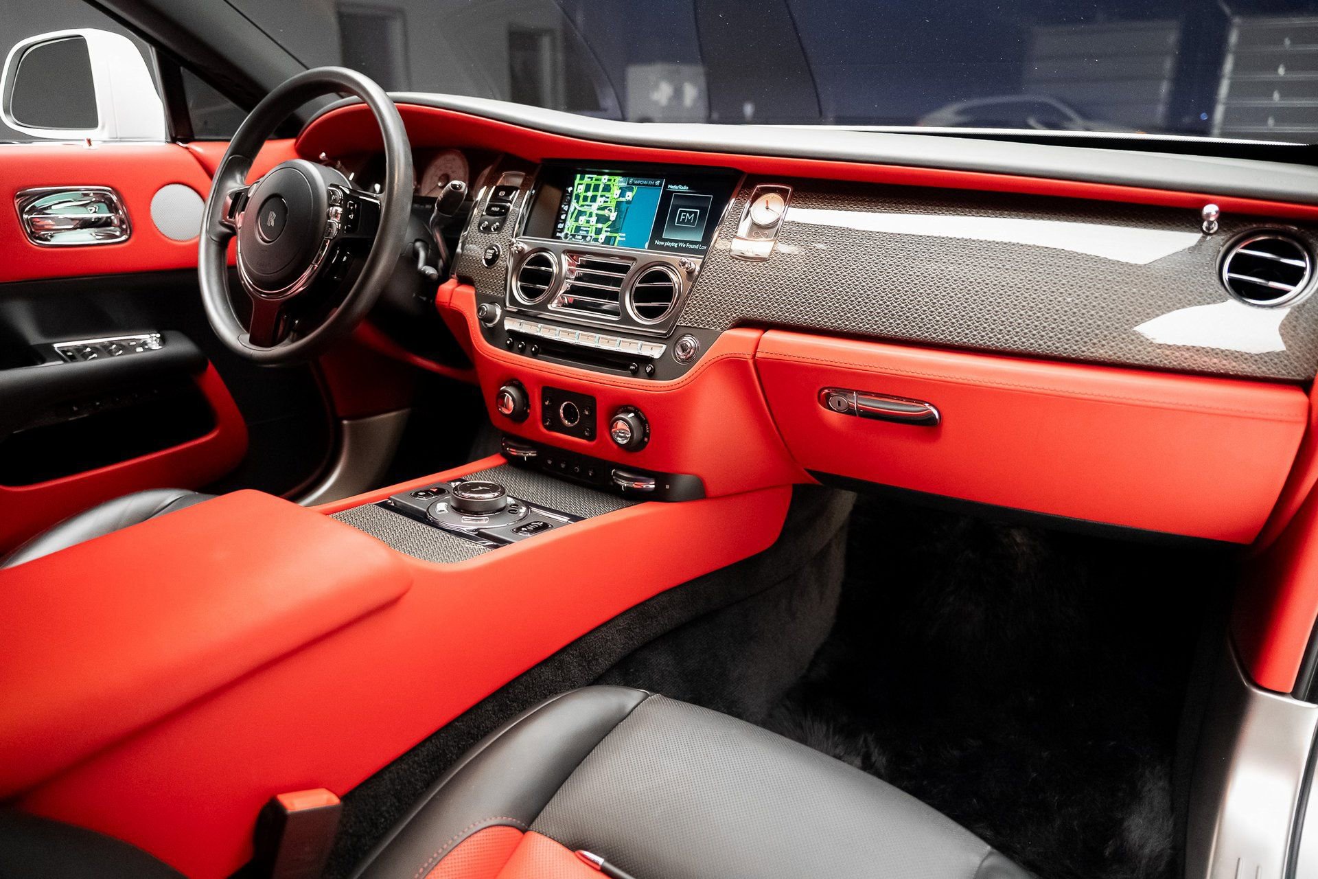 Used 2020 Rolls-Royce Wraith image 58