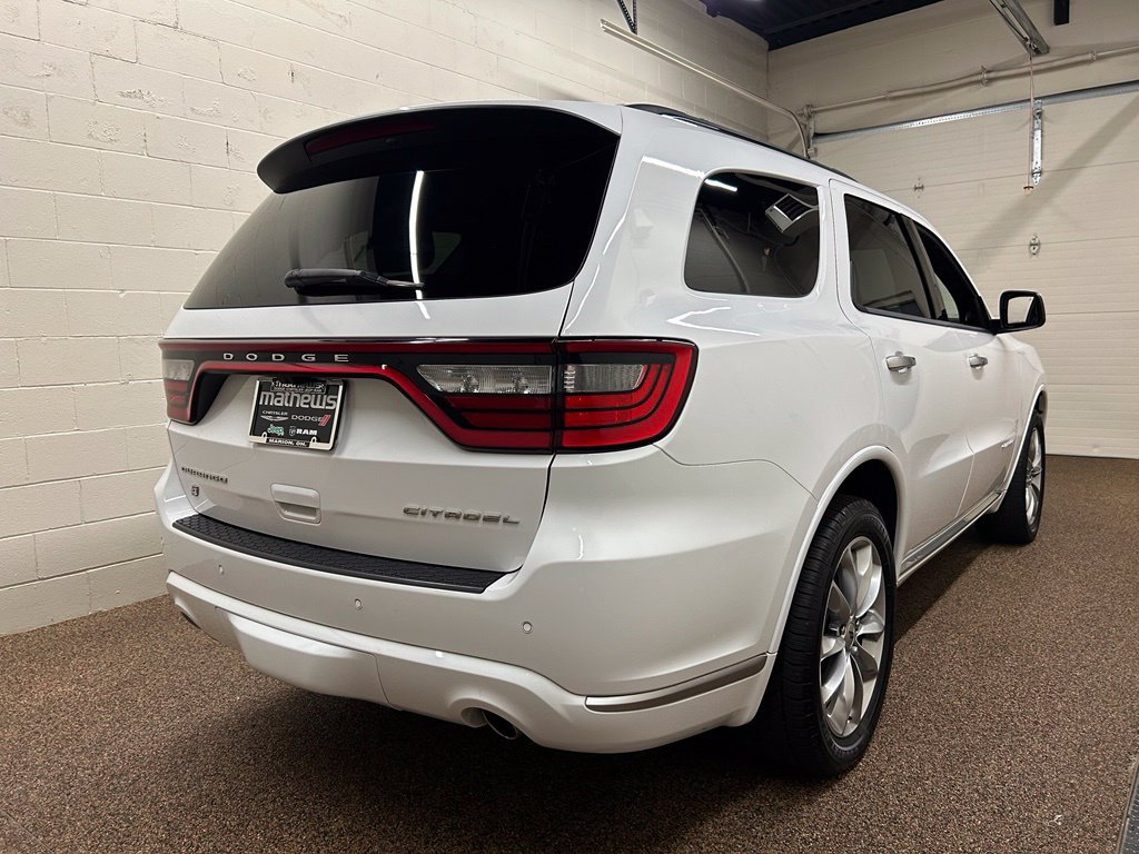 Used 2022 Dodge Durango Citadel AWD/4WD image 2
