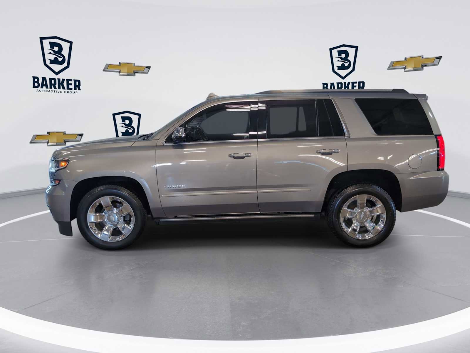 Used 2017 Chevrolet Tahoe Premier AWD/4WD image 5