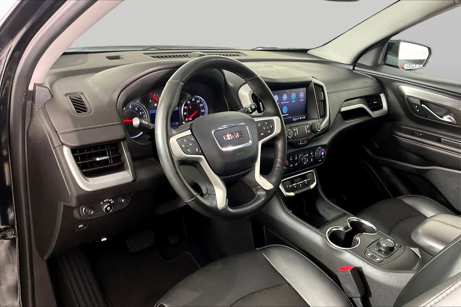 Certified 2024 GMC Terrain SLT FWD image 17
