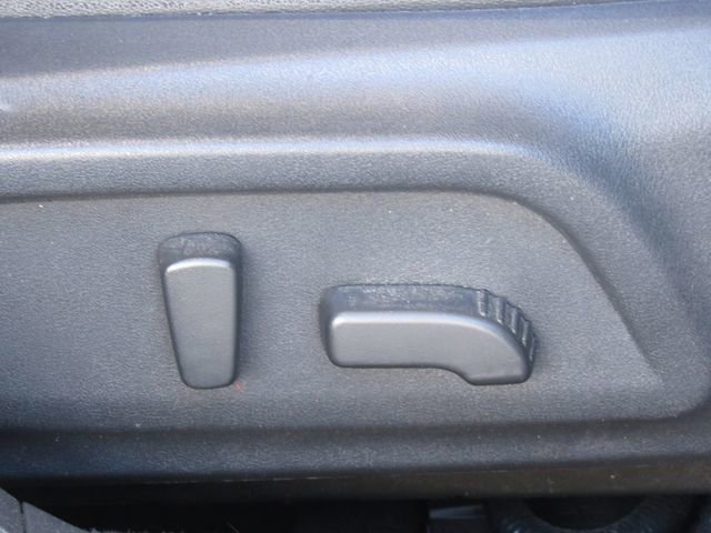 Used 2017 Subaru Outback 2.5i Limited image 21