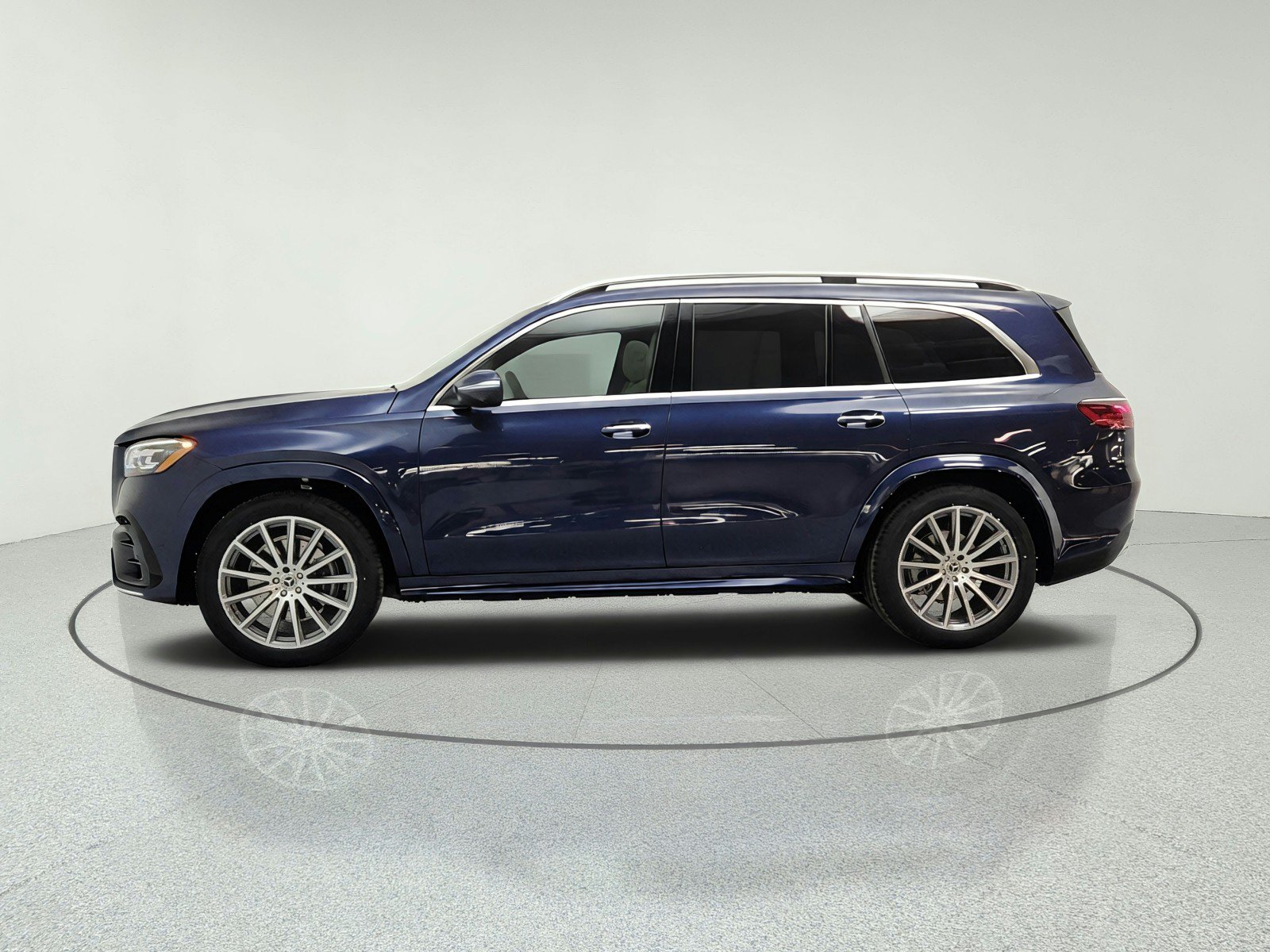 New 2026 Mercedes-Benz GLS 450 4MATIC image 8