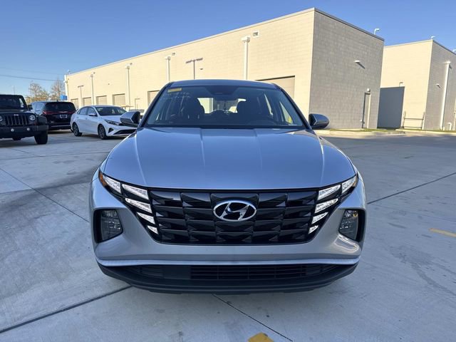 Used 2023 Hyundai Tucson SE video 2