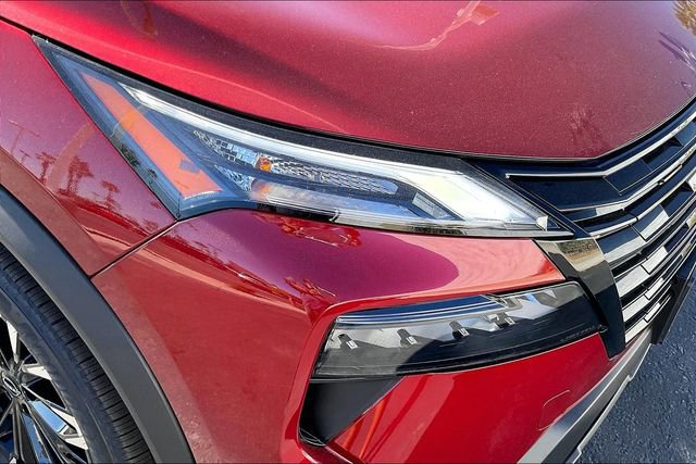 New 2026 Nissan Rogue SV image 10