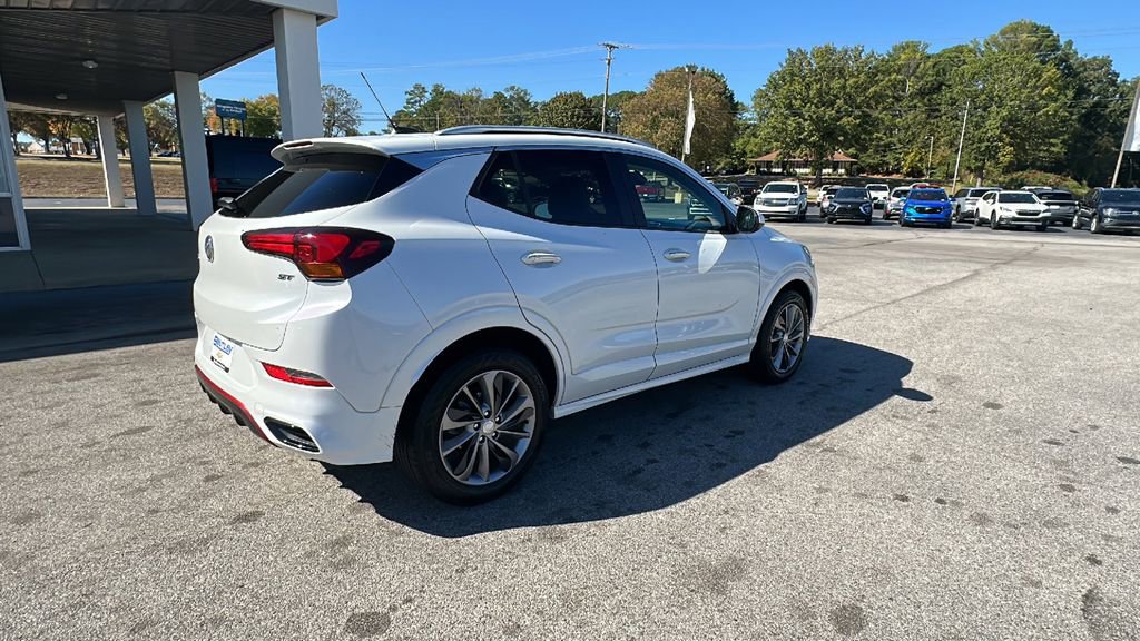 Used 2023 Buick Encore GX Preferred w/ Cold Weather Comfort Package image 18