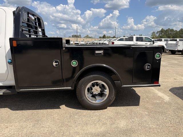 New 2026 Chevrolet Silverado 3500 LT w/ Convenience Package image 3