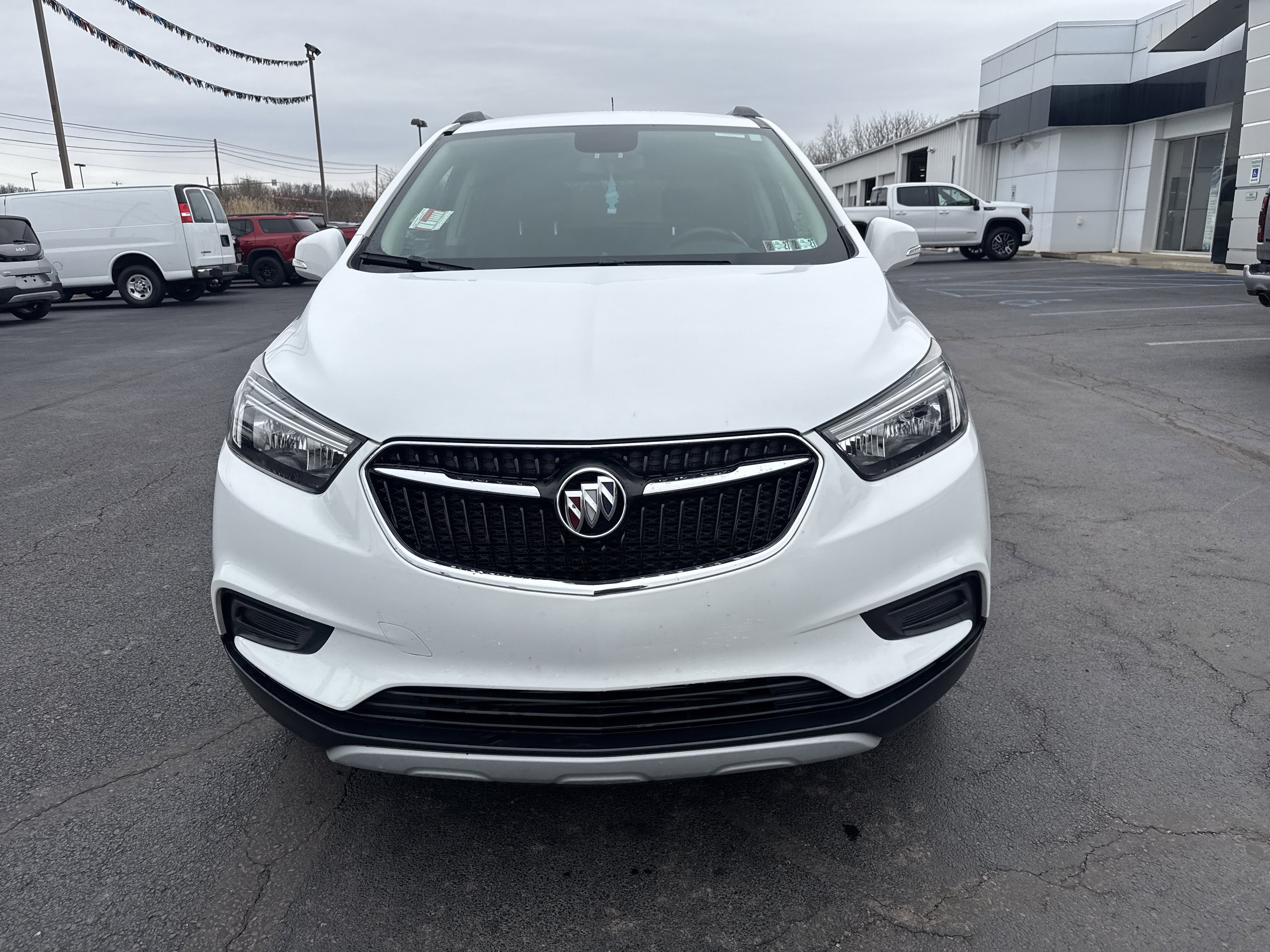 Used 2019 Buick Encore Preferred w/ Safety Package image 9