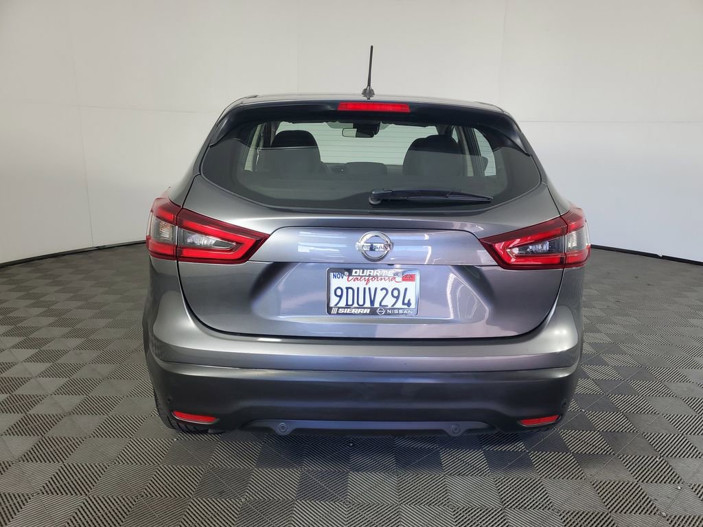 Used 2020 Nissan Rogue Sport S image 5