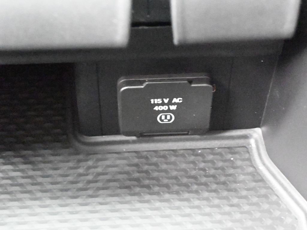 New 2026 RAM 2500 Laramie w/ Night Edition image 9