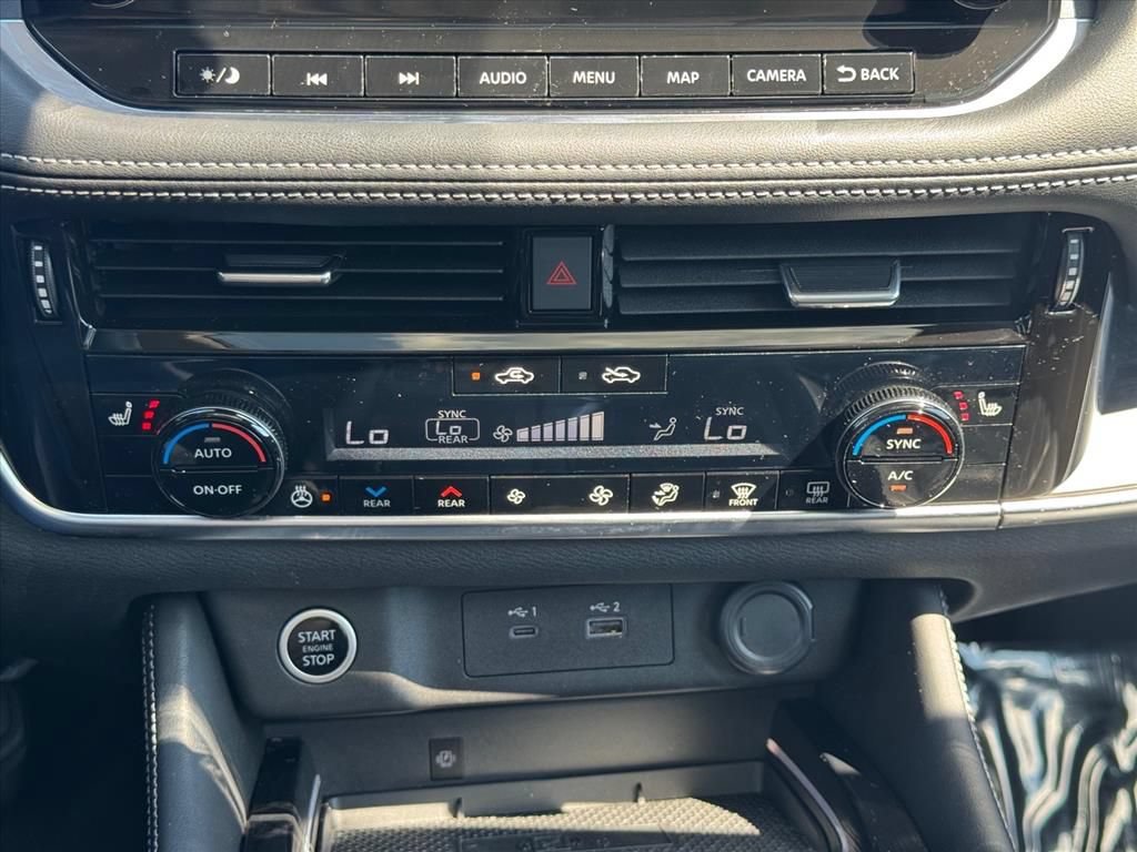 Certified 2021 Nissan Rogue Platinum FWD image 21