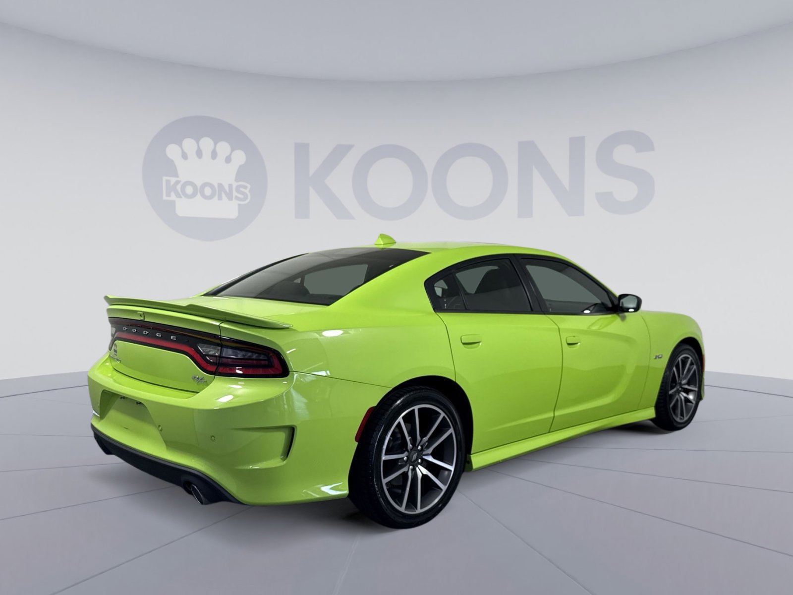Used 2023 Dodge Charger R/T w/ Navigation & Travel Group RWD image 7