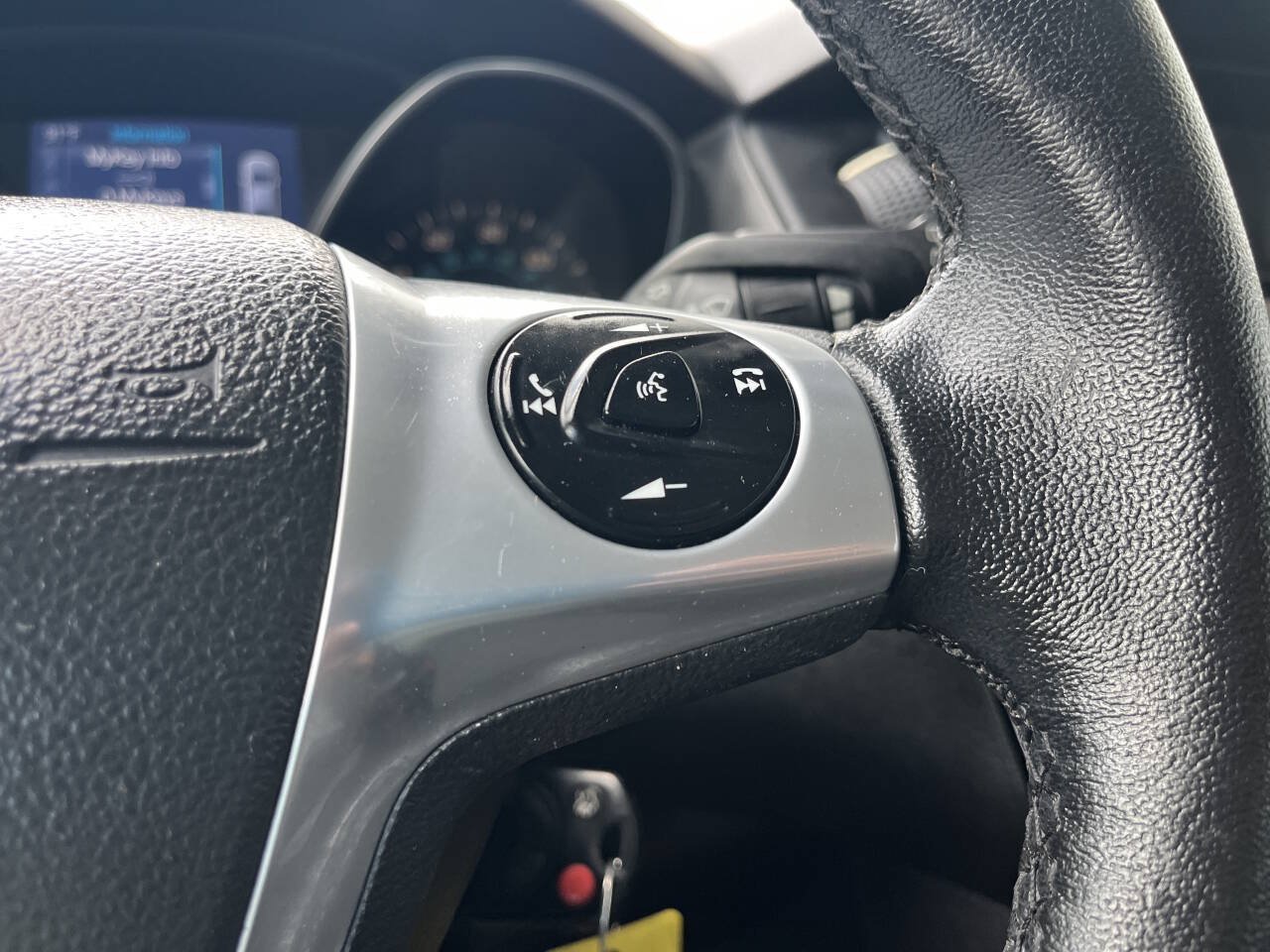 Used 2014 Ford Focus SE w/ SE Sport Package FWD image 20