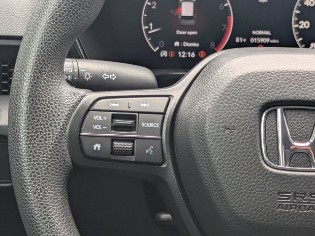 Used 2025 Honda CR-V EX image 18