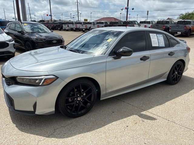 Used 2025 Honda Civic Sport image 3
