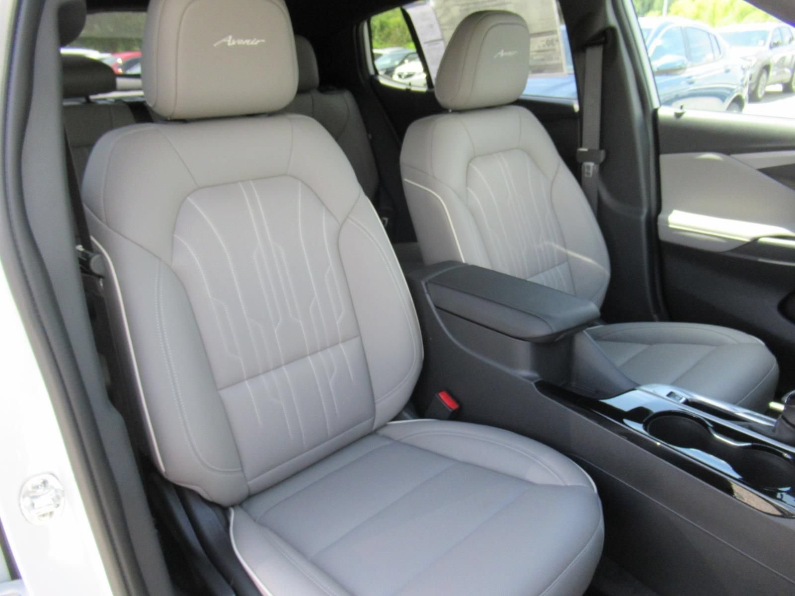 New 2026 Buick Envista Sport Touring FWD image 9