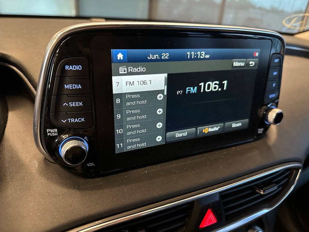 Used 2020 Hyundai Santa Fe Limited AWD/4WD image 13