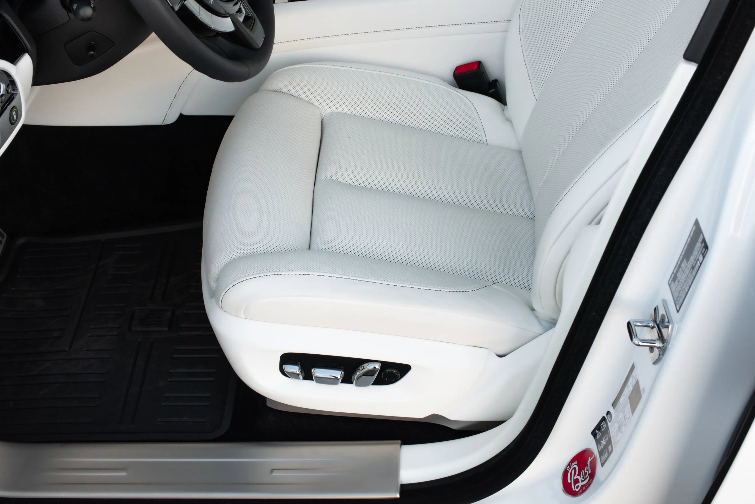 Used 2024 Rolls-Royce Ghost image 15