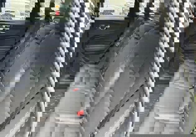 Used 2023 Volvo XC60 B5 Plus w/ Climate Package image 8