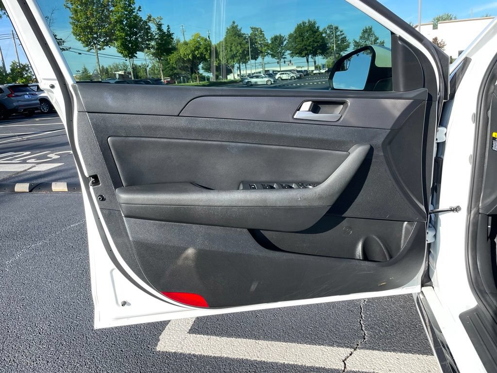 Used 2017 Hyundai Sonata Sport w/ Value Edition Package 02 FWD image 23